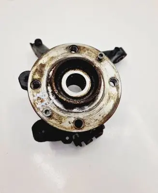 Peugeot 2008 II Front wheel hub