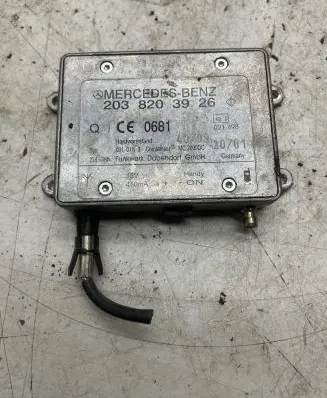 Antenna control unit