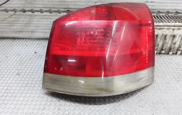 Opel Signum Rear/tail lights 13159862