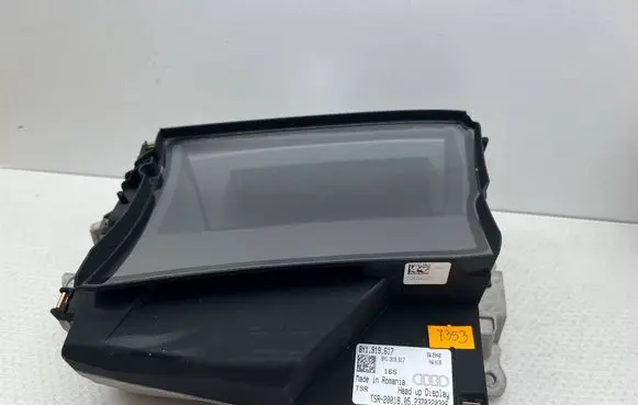Audi A3 8Y Head up display screen 8Y1919617