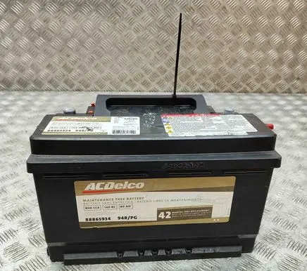 Mercedes-Benz CLS C218 X218 Car battery 88865934