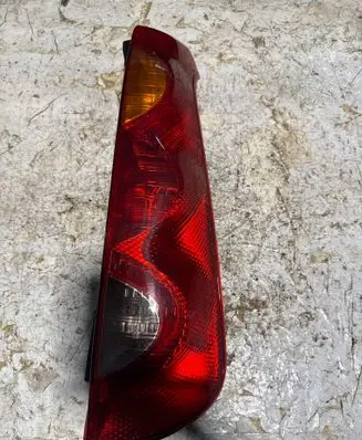 Nissan Note (E11) Rear/tail lights 22016752