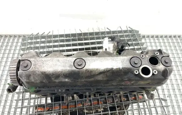 Volkswagen Transporter - Caravelle T4 Engine head 074103373G