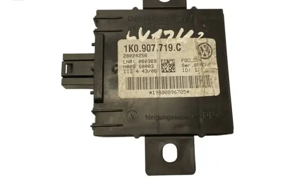Volkswagen Eos Alarm control unit/module 1K0907719C 28024256