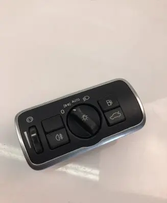 Volvo XC60 Light switch 31443839