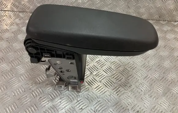 Toyota Yaris XP210 Armrest PK16385