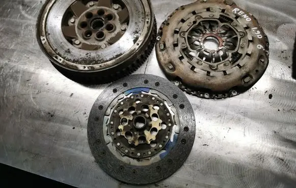 Renault Laguna II Clutch set kit 8200253278 8200279195 8200188964