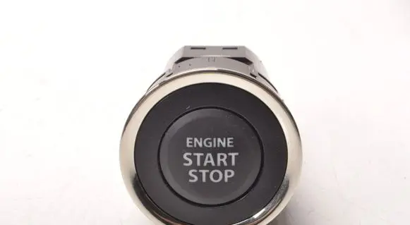 Suzuki SX4 S-Cross Engine start stop button switch 37290-68L02