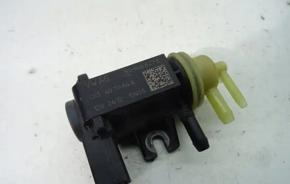 Volkswagen Golf VI Turbo solenoid valve 1K0906627B