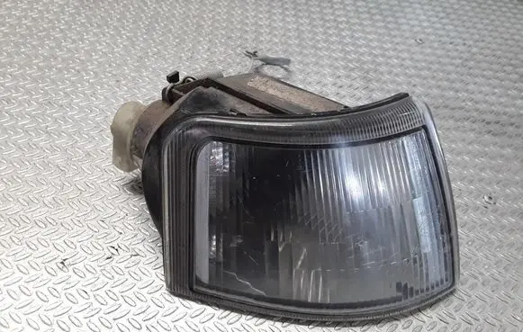 Seat Toledo I (1L) Front indicator light