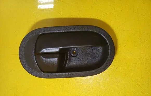 Mitsubishi Colt Front door interior handle
