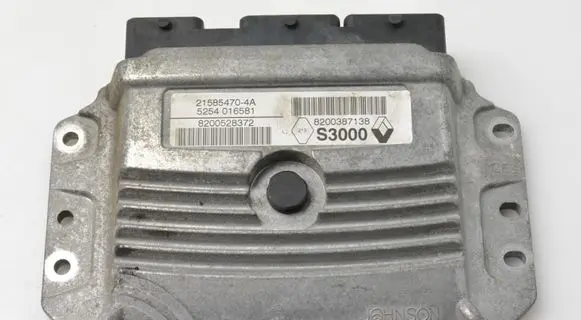 Renault Megane II Engine control unit/module 8200387138