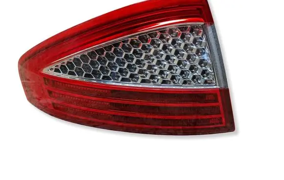 Ford Mondeo MK IV Rear/tail lights 7S7113405A