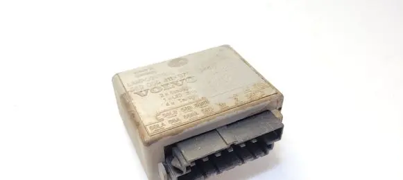 Volvo S70 V70 V70 XC Light module LCM 9442303