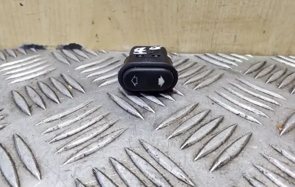 Ford Mondeo MK IV Other switches/knobs/shifts 7W1T15B679AA