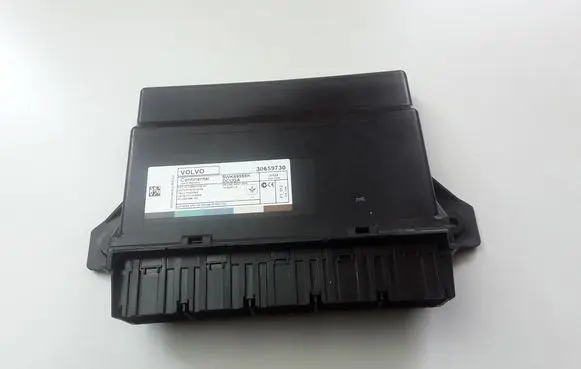 Volvo S60 Door central lock control unit/module 30659730