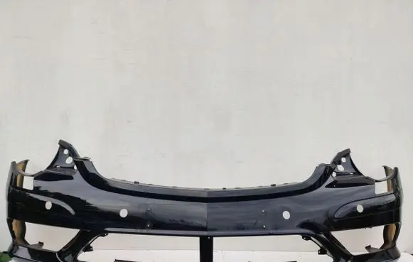 Mercedes-Benz R W251 Front bumper A2518850065