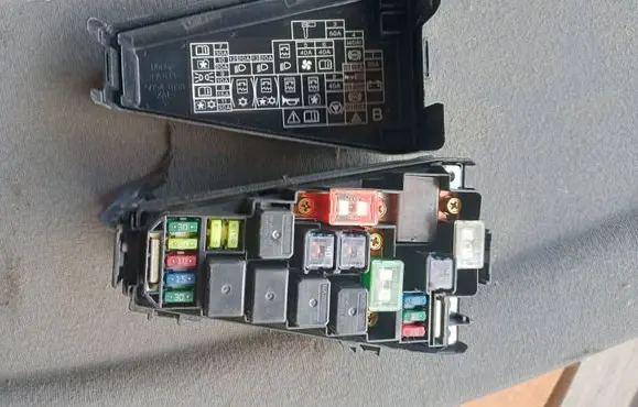 Honda Jazz Fuse box set 71548158