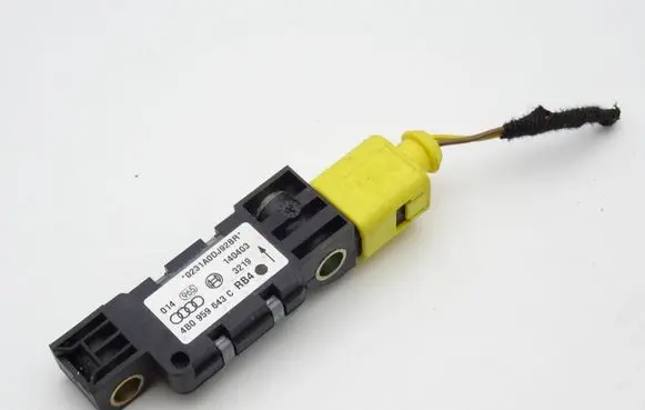 Audi A3 S3 8P Airbag deployment crash/impact sensor 4B0959643C