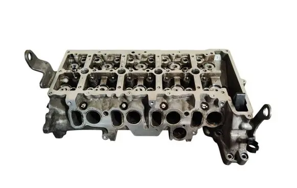 BMW X3 E83 Engine head 11127810196 7810196 778109304