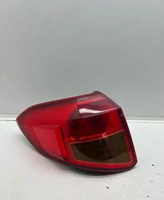 Suzuki Vitara (LY) Rear/tail lights 22018097 E02R151 17963
