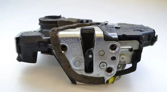 Bentley Continental Coupe door lock (next to the handle) A046693 Y47L2009