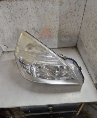 Renault Espace - Grand espace IV Headlight/headlamp 8200394704