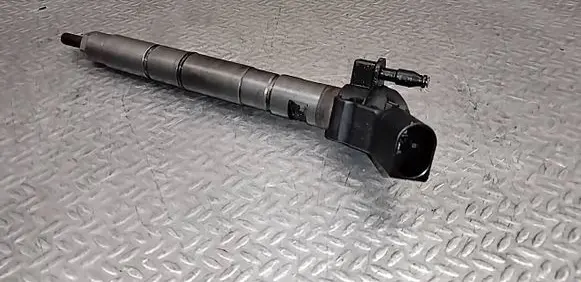 Audi Q7 4L Fuel injector 0445115079 059130277BD