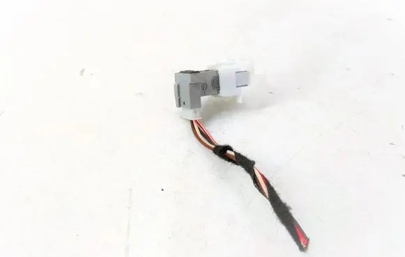 Mercedes-Benz E W212 Brake pedal sensor switch DALISID2485 0015456309 A0015456309