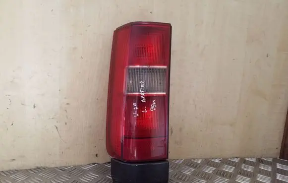 Volvo S70 V70 V70 XC Rear/tail lights 3512318 3512424