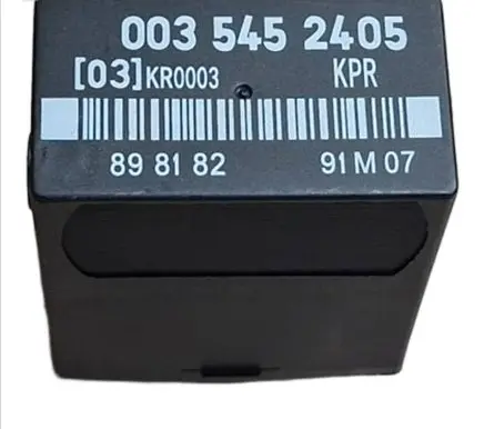 Mercedes-Benz E W124 Xenon control unit/module A0035452405