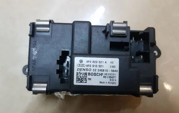 Audi A6 S6 C6 4F Heater blower motor/fan resistor 4F0820521A 4F0910521