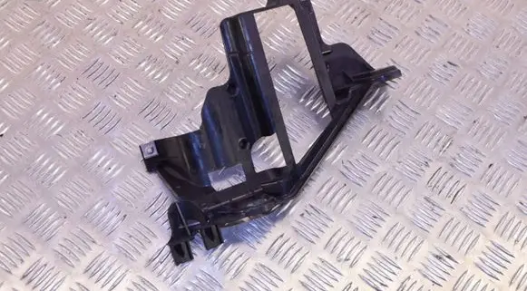 BMW X5 E53 Headlight/headlamp mounting bracket 224568R
