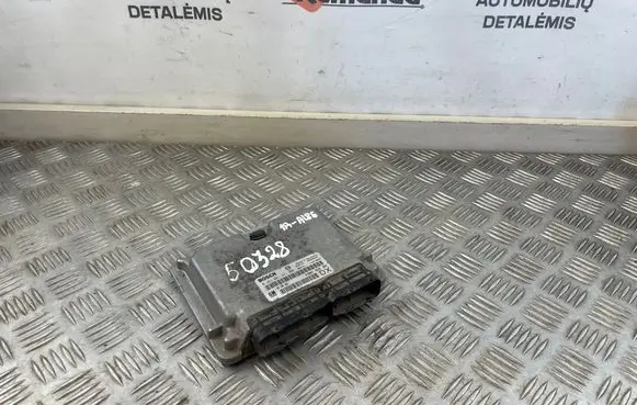 Opel Astra G Engine control unit/module 0281001971