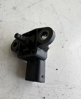 Jeep Compass Air pressure sensor A0061539728 0261230190