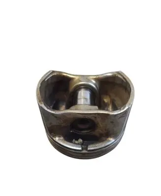 Volkswagen Golf V Piston 0000