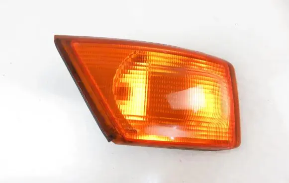 Iveco Daily 3rd gen Front indicator light 1315106149