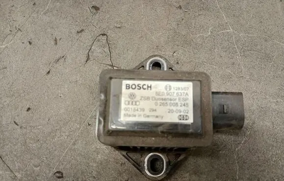 Audi A4 S4 B6 8E 8H ESP acceleration yaw rate sensor 8e0907637a