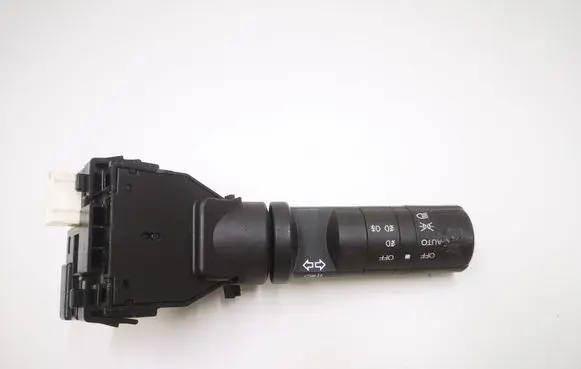 Nissan Navara D40 Indicator stalk 25540EB307
