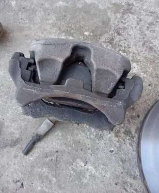 Mercedes-Benz E W213 Front brake caliper