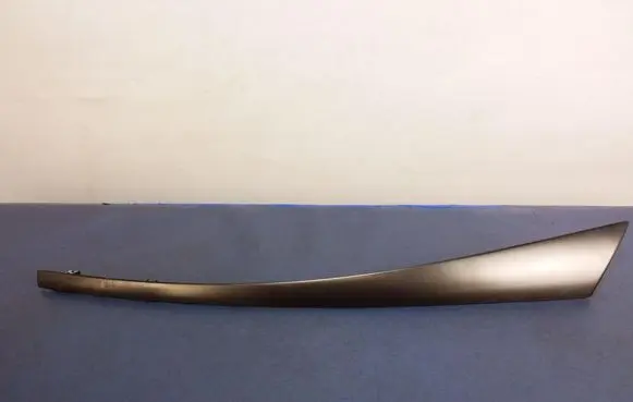 Renault Megane III Front bodywork piece 684120007R