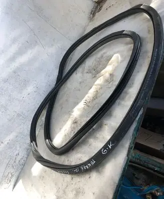 Volkswagen Touran III Rubber seal rear door 5ta867913b