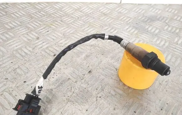 Opel Zafira C Lambda probe sensor 55562206 0258010065