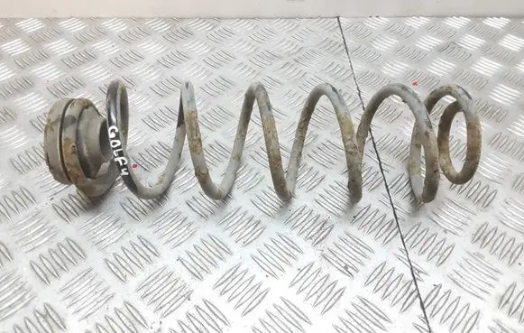 Volkswagen Golf IV Rear coil spring