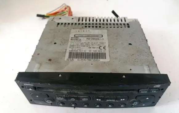 Peugeot Partner Radio/CD/DVD/GPS head unit 96635824xt e13020808