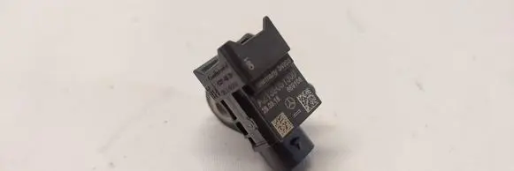 Mercedes-Benz GLC C253 Airbag deployment crash/impact sensor A2139051300