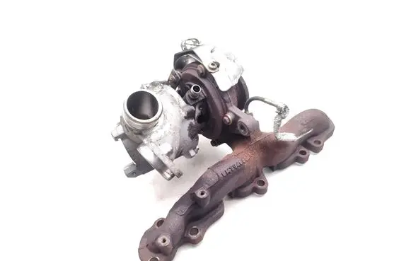Volkswagen PASSAT B8 Turbo 04L253010T