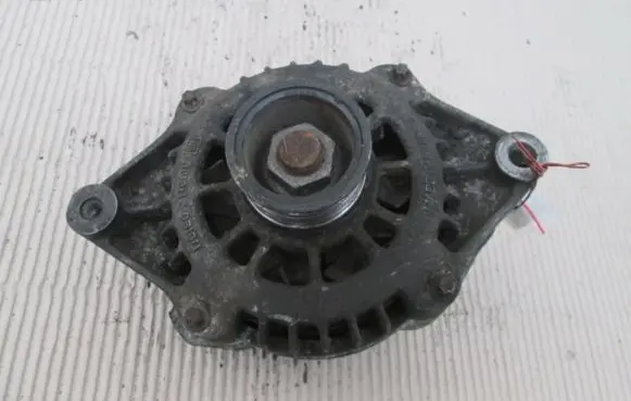 Opel Tigra A Generator/alternator
