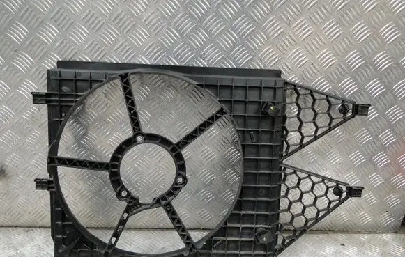 Seat Ibiza IV (6J,6P) Radiator cooling fan shroud