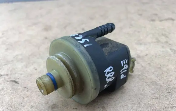 BMW 3 E90 E91 Fuel filter heater 7802242 13327802242 13328509765